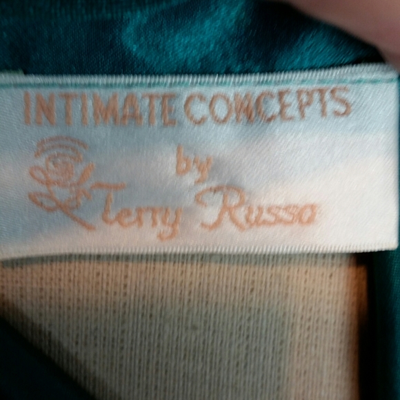 Intimate Concepts by Terry Russo Nightgown VINTAGE - Picture 8 of 10